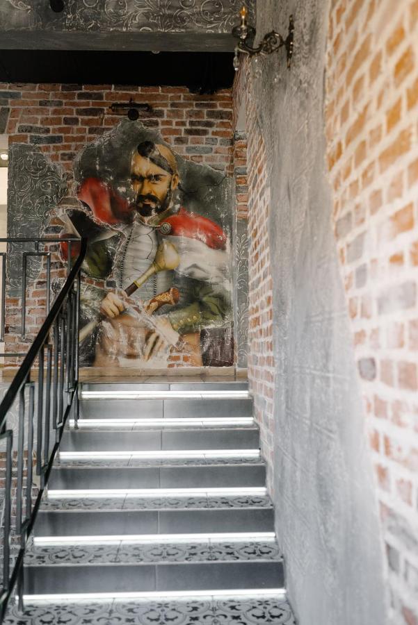 Hotel Dynasty Kam'janec'-Podil's'kyj Esterno foto