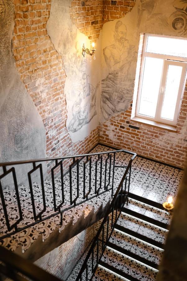 Hotel Dynasty Kam'janec'-Podil's'kyj Esterno foto