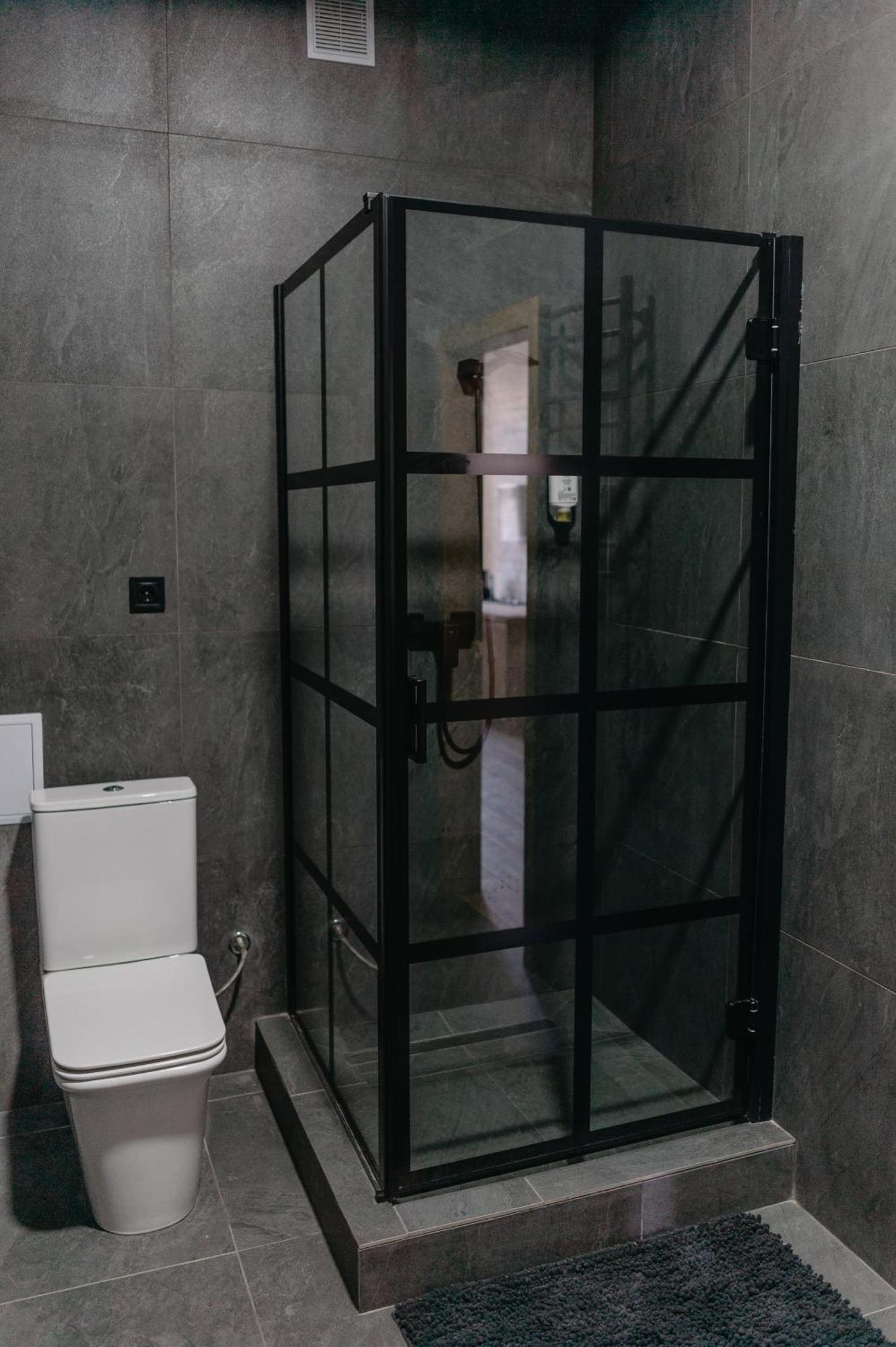 Hotel Dynasty Kam'janec'-Podil's'kyj Esterno foto