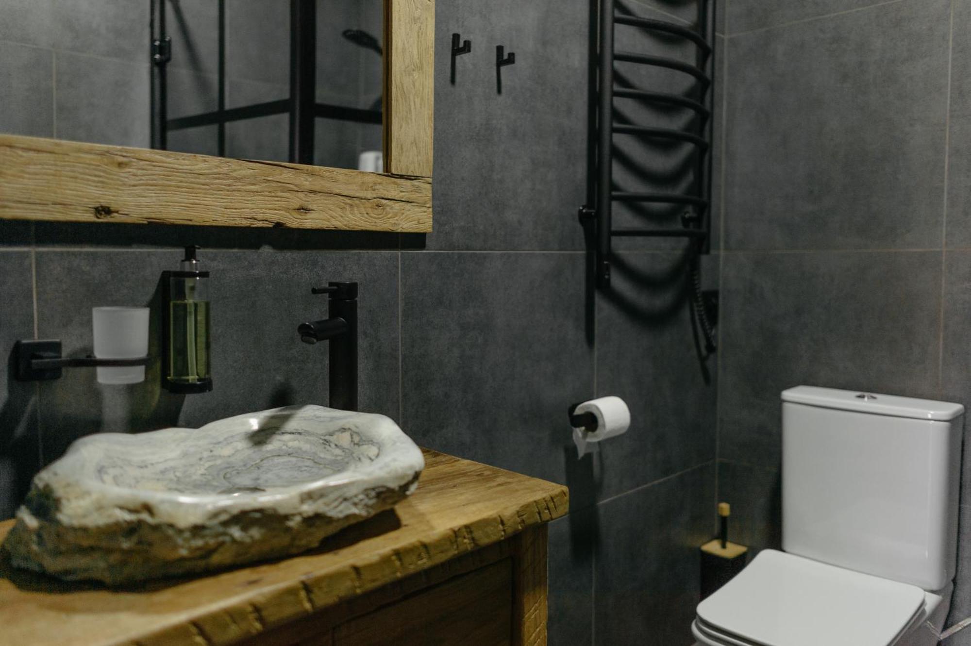 Hotel Dynasty Kam'janec'-Podil's'kyj Esterno foto